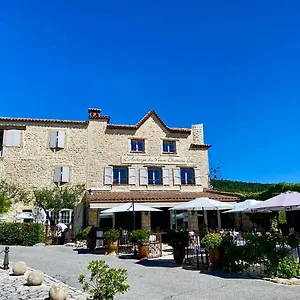 https://auberge-du-vieux-chateau-cabris.fr-provencehotel.com