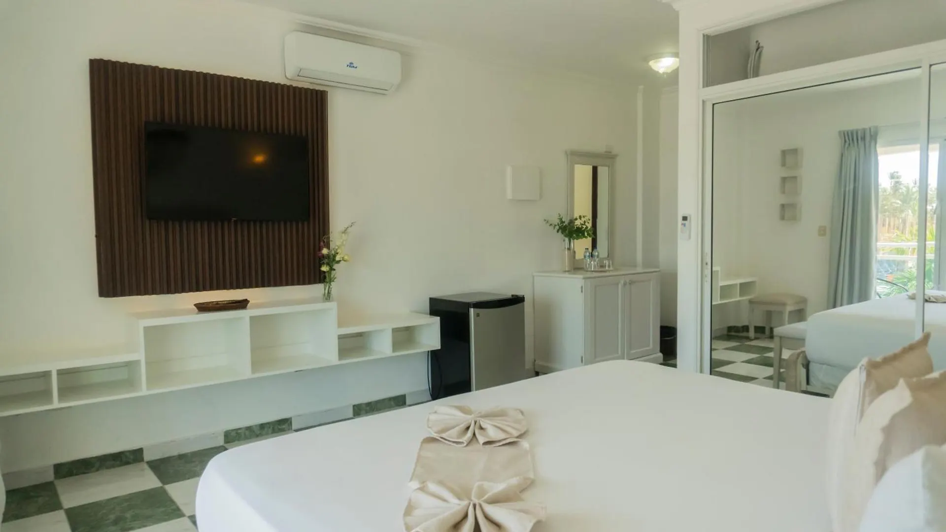 Green Coast Hotel Punta Cana 3*,